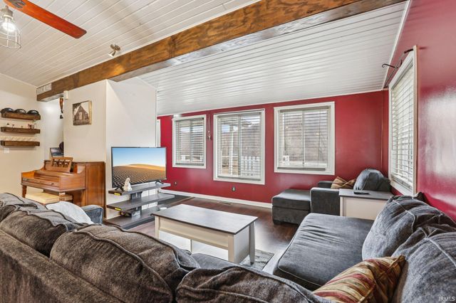 1498 Upper Schooner Road, Nashville, IN 47448