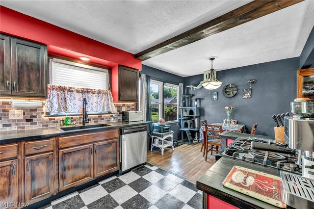 25970 Bagley Road, Olmsted Falls, OH 44138