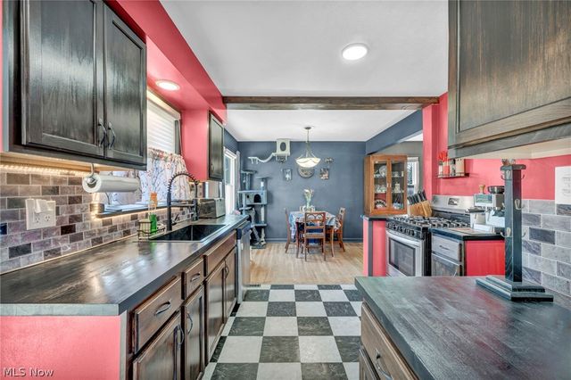 25970 Bagley Road, Olmsted Falls, OH 44138