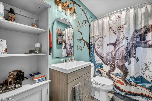 25970 Bagley Road, Olmsted Falls, OH 44138