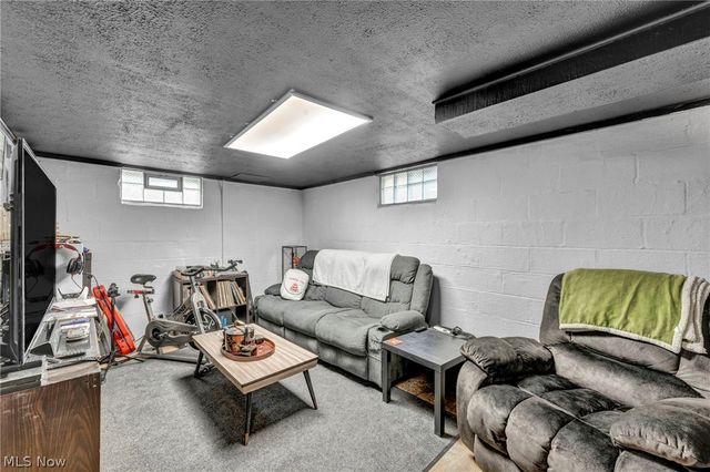 25970 Bagley Road, Olmsted Falls, OH 44138