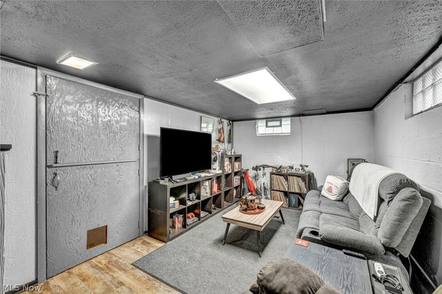 25970 Bagley Road, Olmsted Falls, OH 44138