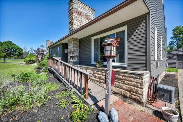 25970 Bagley Road, Olmsted Falls, OH 44138