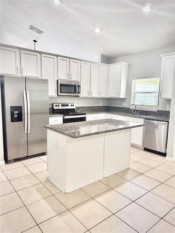 420 MARATHON LANE, Sanford, FL 32771