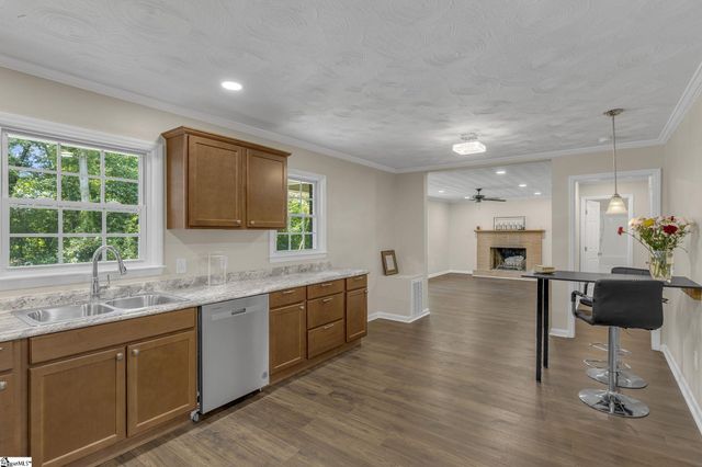 99 Saluda Street, Spartanburg, SC 29301