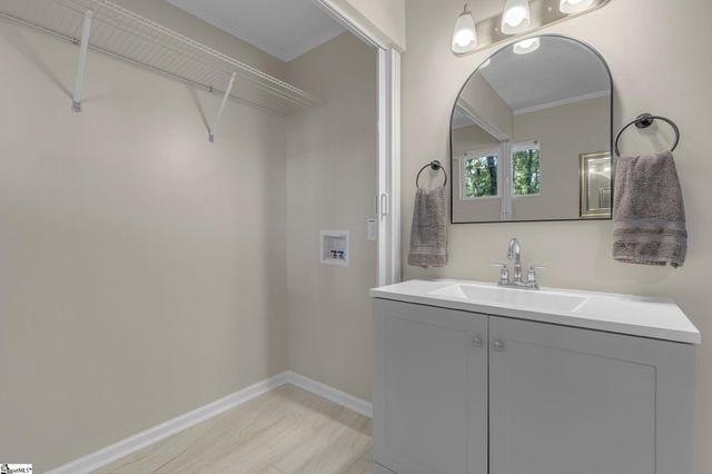 99 Saluda Street, Spartanburg, SC 29301