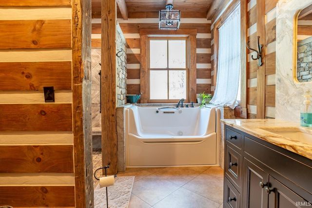 1901 E Lukes Court, Bloomington, IN 47401