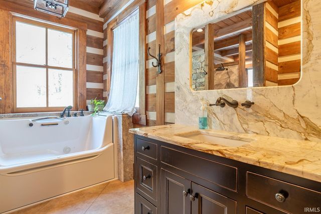 1901 E Lukes Court, Bloomington, IN 47401