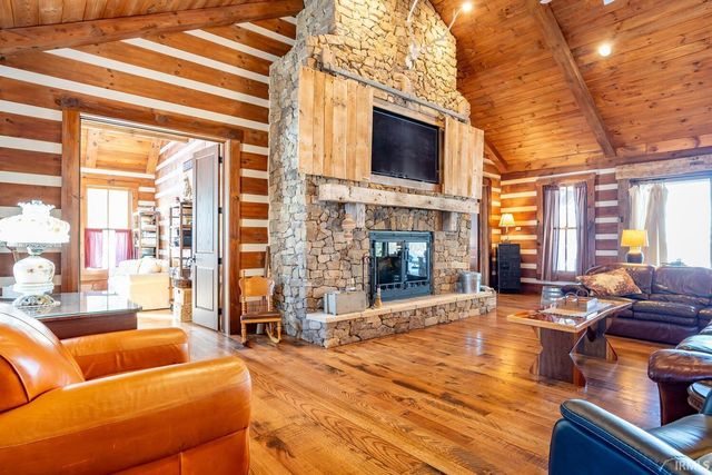 1901 E Lukes Court, Bloomington, IN 47401