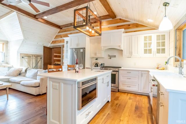 1901 E Lukes Court, Bloomington, IN 47401