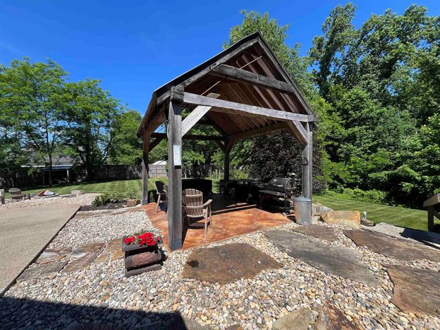 1901 E Lukes Court, Bloomington, IN 47401