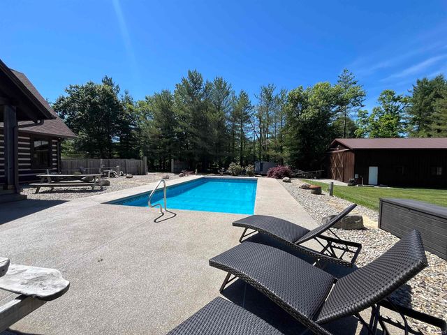 1901 E Lukes Court, Bloomington, IN 47401
