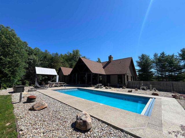 1901 E Lukes Court, Bloomington, IN 47401