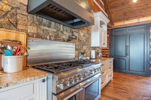 1901 E Lukes Court, Bloomington, IN 47401