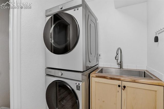 5650 Loyola Drive, Colorado Springs, CO 80918