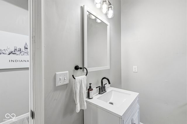 1529 Union Street, Indianapolis, IN 46225