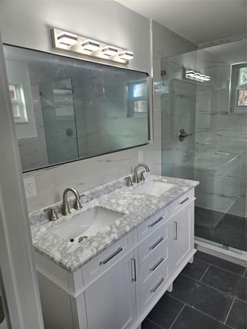 580 NW 87 Way, Coral Springs, FL 33071