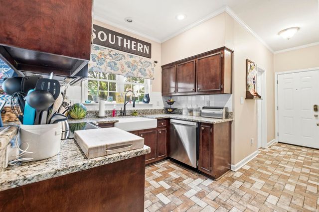 901 Collins St., Conway, SC 29526