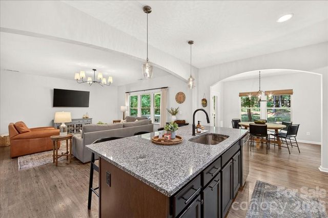 1217 Crofton Drive, Waxhaw, NC 28173