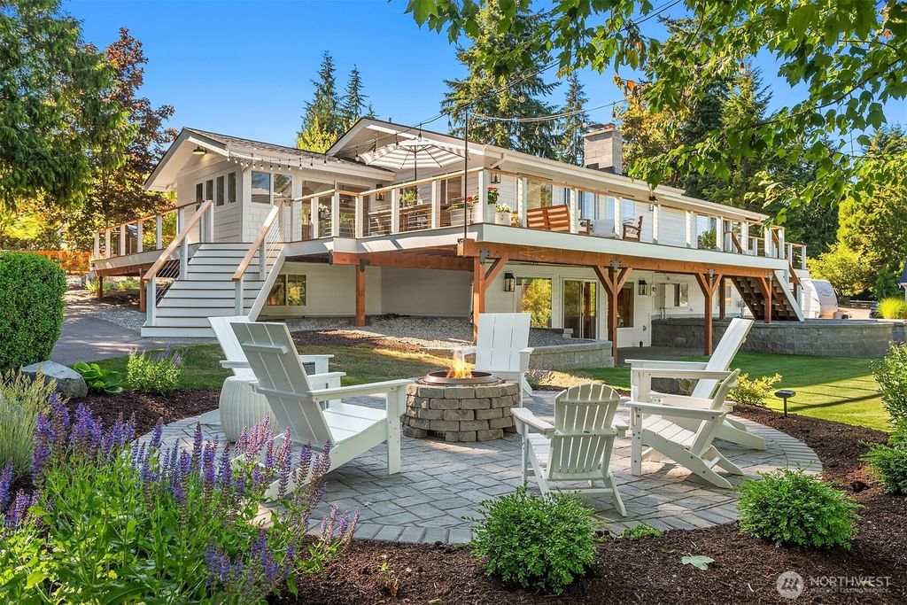 13316 9th Avenue NW, Gig Harbor, WA 98332
