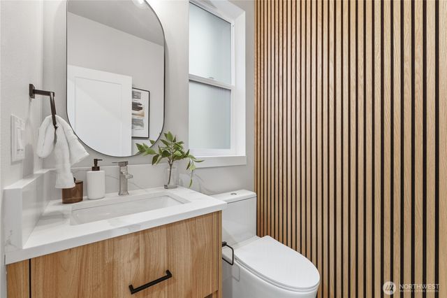 9016 124th Lane NE, Kirkland, WA 98033