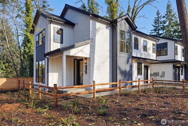 9016 124th Lane NE, Kirkland, WA 98033