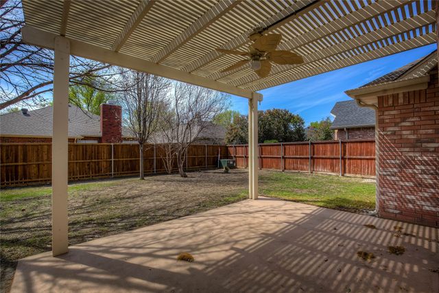 909 Mallard Way, Flower Mound, TX 75028