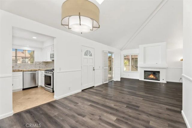 631 S Dewberry, Anaheim Hills, CA 92808