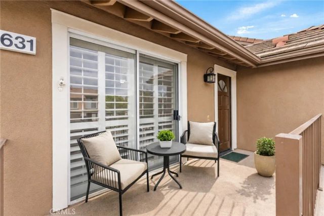 631 S Dewberry, Anaheim Hills, CA 92808