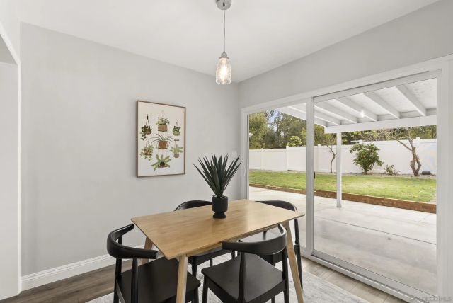 709 Convertible Ln, Fallbrook, CA 92028