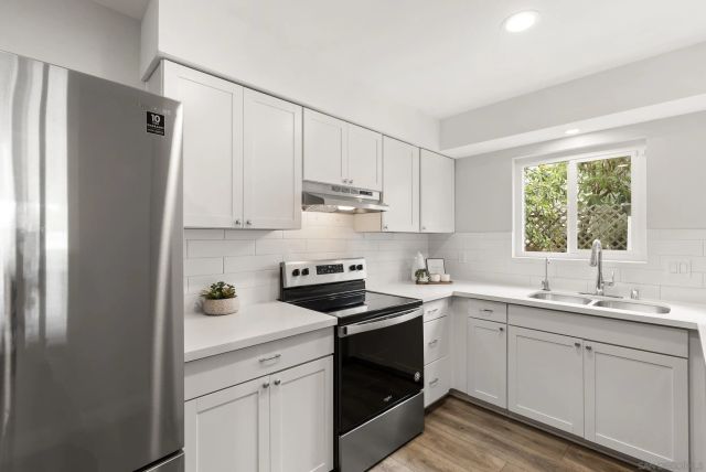 709 Convertible Ln, Fallbrook, CA 92028