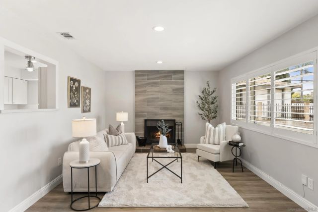 709 Convertible Ln, Fallbrook, CA 92028