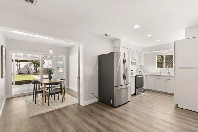 709 Convertible Ln, Fallbrook, CA 92028