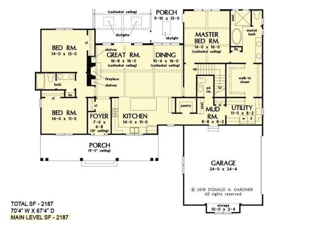 4 Carolyn Way, Culloden, WV 25510