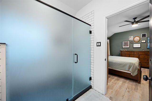 10417 Pineland Drive, Conroe, TX 77378