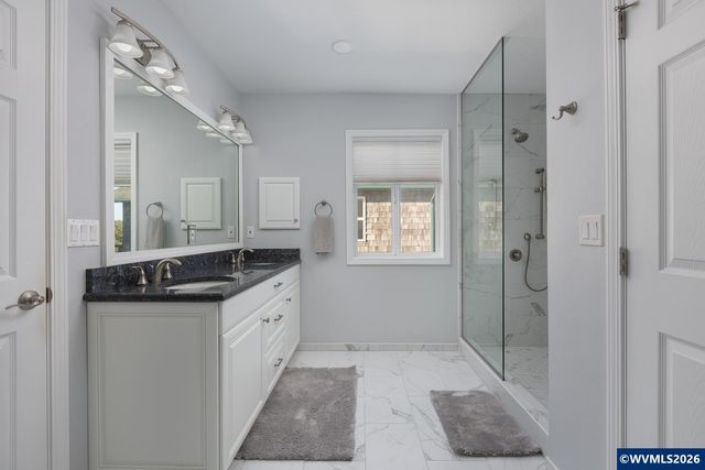 2151 NW Inlet Av, Lincoln City, OR 97367