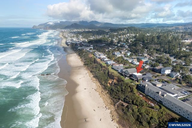 2151 NW Inlet Av, Lincoln City, OR 97367