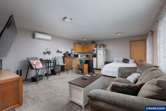 2151 NW Inlet Av, Lincoln City, OR 97367