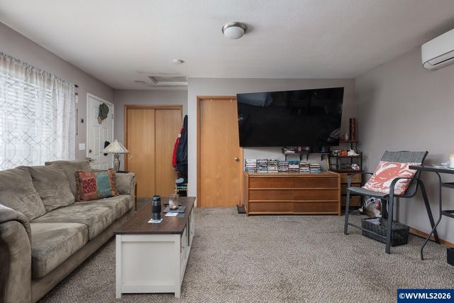2151 NW Inlet Av, Lincoln City, OR 97367