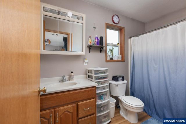 2151 NW Inlet Av, Lincoln City, OR 97367