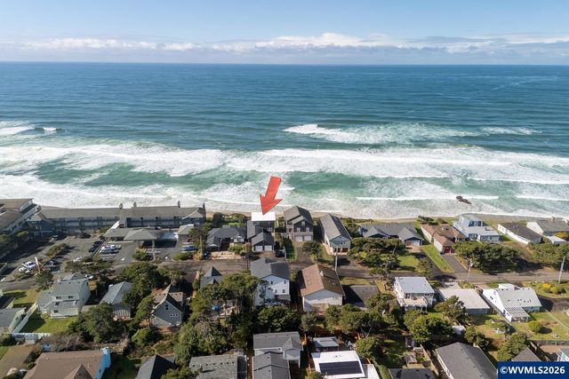 2151 NW Inlet Av, Lincoln City, OR 97367