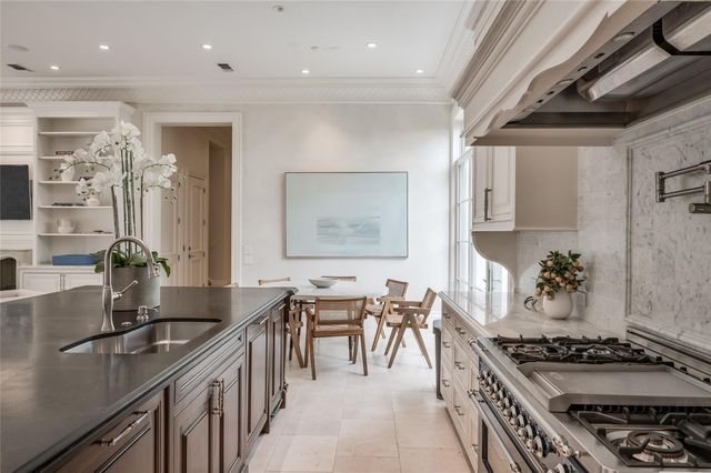 3868 Olympia Drive, Houston, TX 77019