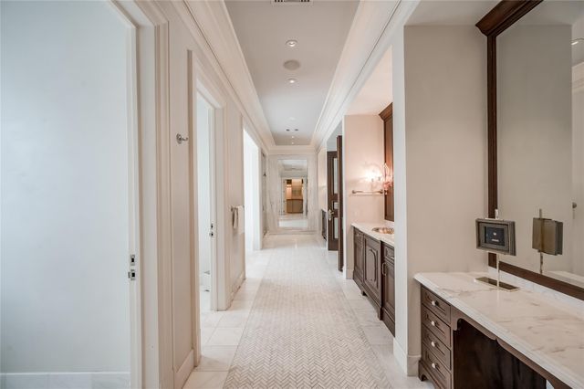 3868 Olympia Drive, Houston, TX 77019