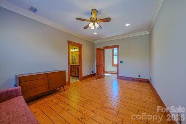 4836 Stream Side Lane 18, Morganton, NC 28655