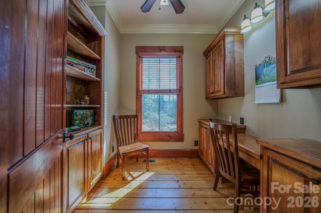 4836 Stream Side Lane 18, Morganton, NC 28655