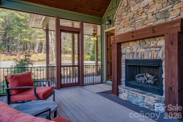 4836 Stream Side Lane 18, Morganton, NC 28655