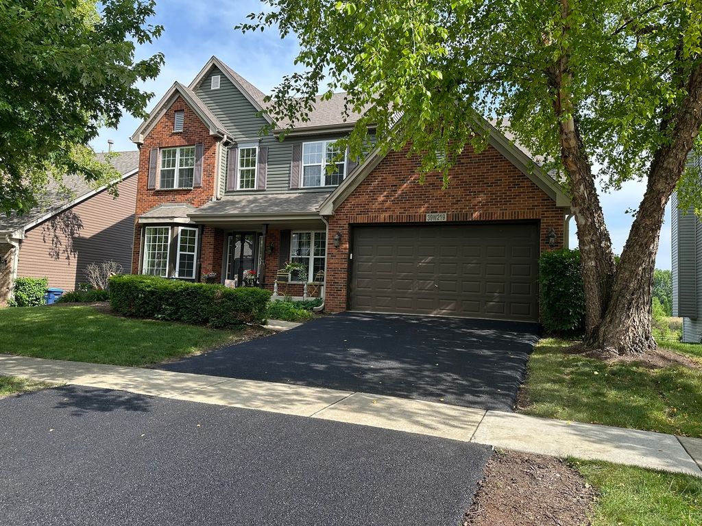 39W219 E Mallory Drive, Geneva, IL 60134