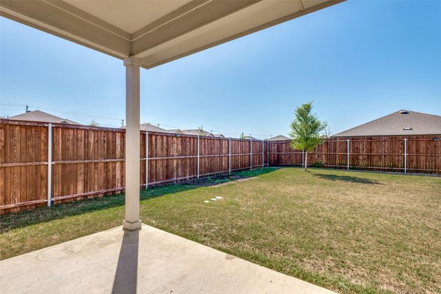 980 Fueller Drive, Aubrey, TX 76227