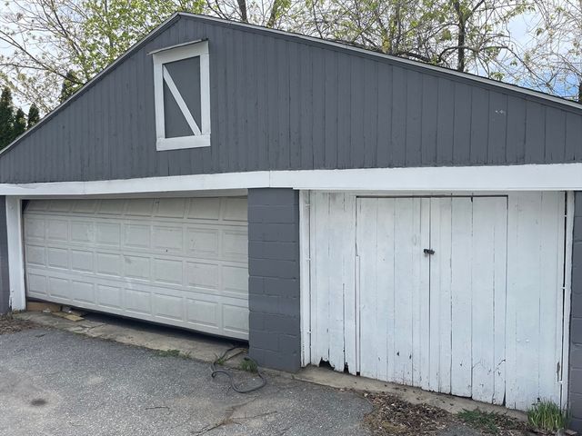 30 Barker Street, Lowell, MA 01850