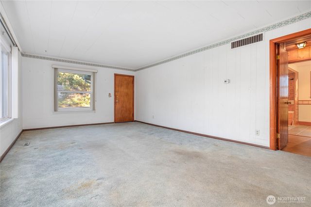 1211 Yew Street, Bellingham, WA 98229